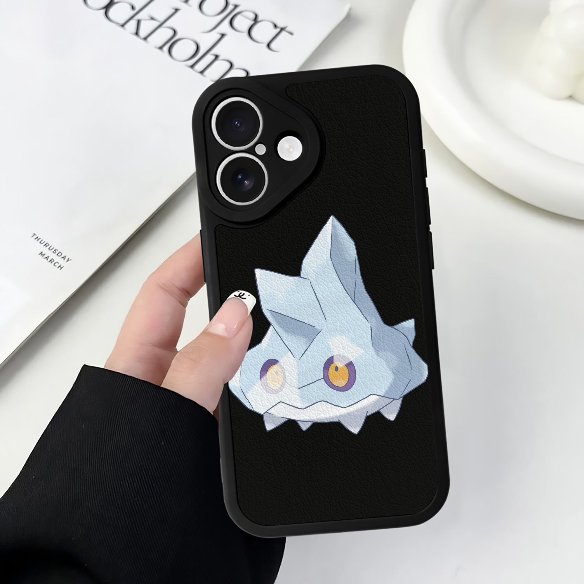 （画像用） ポケットモンスター Pokémon 【iPhone 16シリーズ対応】シリコンスマホケース（レザー調） 材質：シリコン